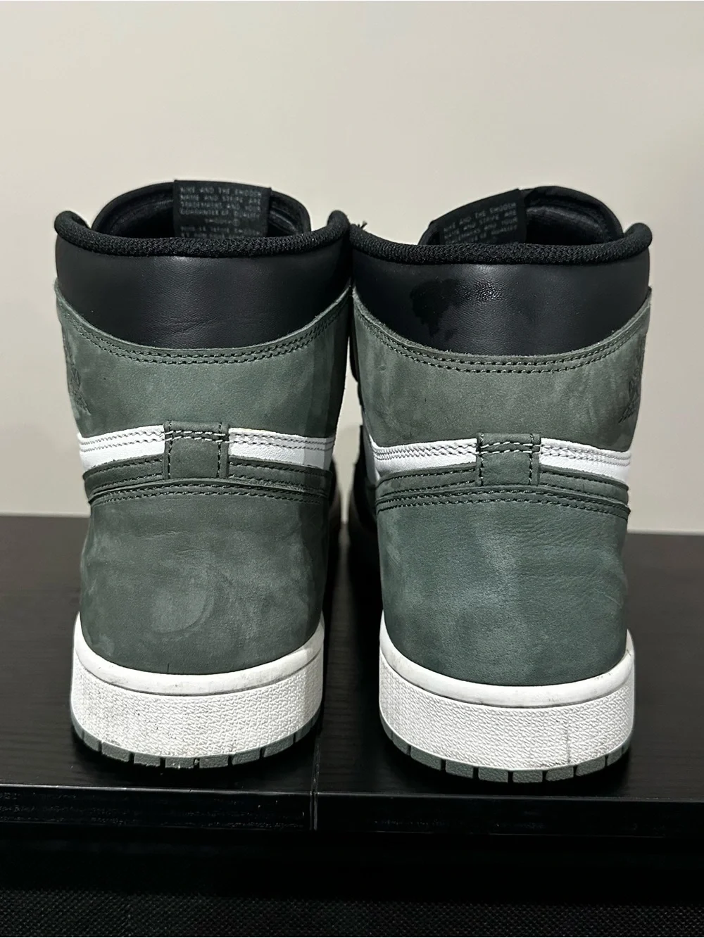 Jordan 1 Retro High Clay Green